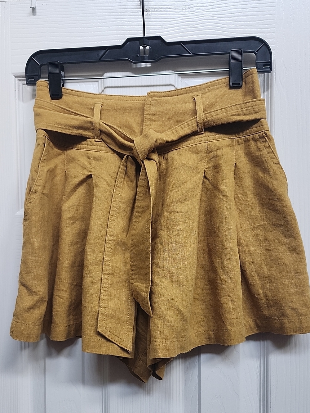 BP Mustard Yellow/Brown High-Waist Linen Blend Shorts, Size XS